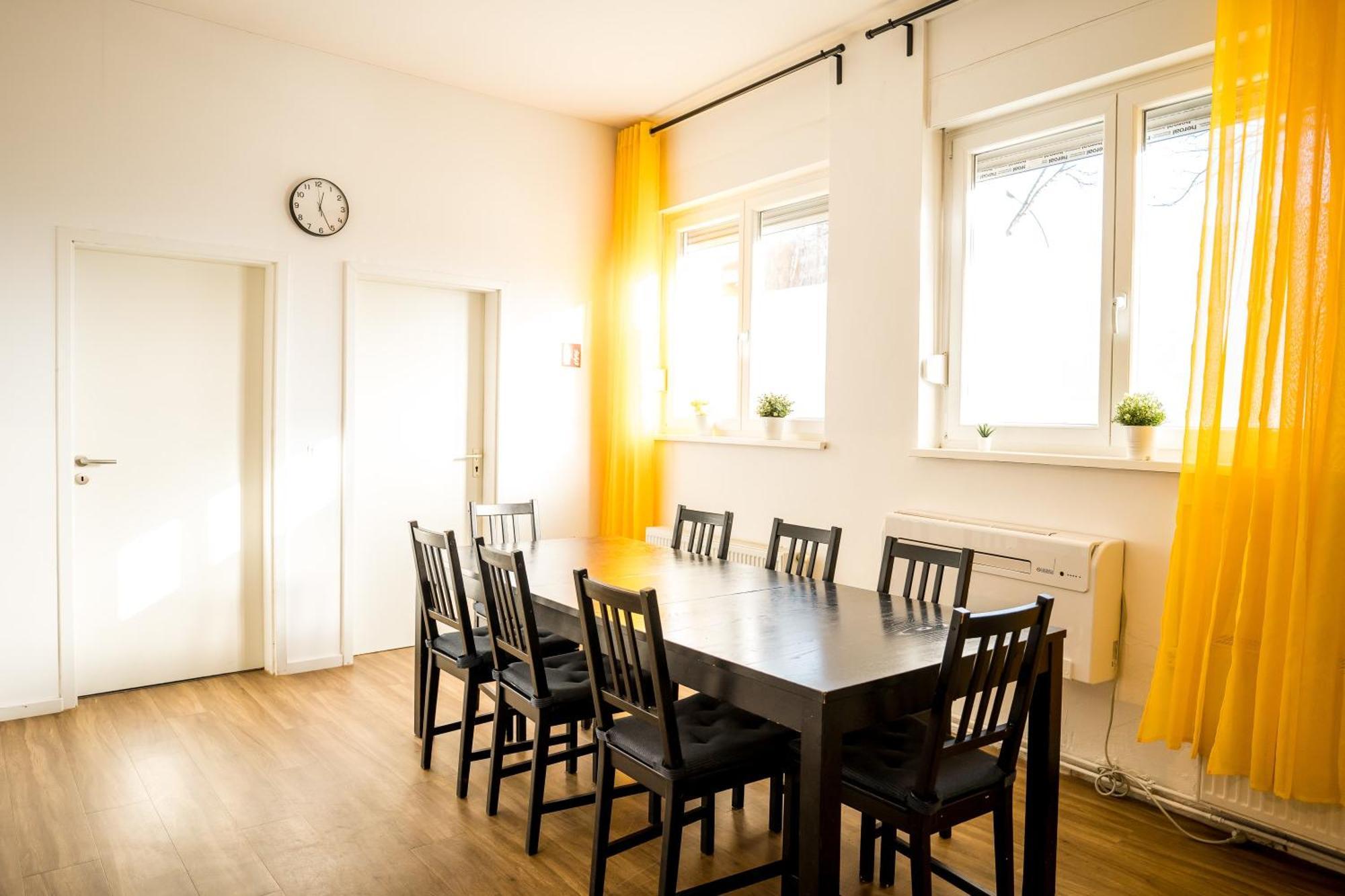 Three Bedroom Plus Big Kitchen Plus Selfcheckin Plus Street Parking Berlín Exterior foto